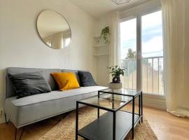 Superbe Studio avec parking gratuit sur place, apartment in Paray-Vieille-Poste