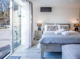 Suite 10 - Sleeping Giant Hotel - Pen Y Cae Inn