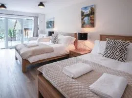 Suite 3 - Sleeping Giant Hotel - Pen Y Cae Inn