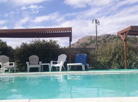 Brisas del Ceferino, hotel i Sierra de la Ventana