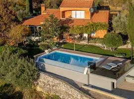 New ! Luxury villa Euphoria with heated infinity pool