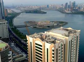 شقة في الشارقة