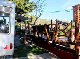 Caravana Vintage Star vistas Mar y Montaña