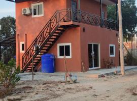 Care Rock Guesthouse, hotel v destinaci Phumĭ Chroŭy Svay