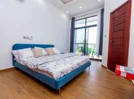 Viesnīca 2 bedroom at East Legon, excellent location pilsētā East Legon