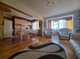 Nice & Relaxing Central Apartment, hotel v destinácii Baia Mare