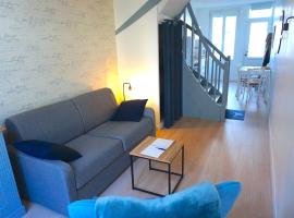 Les Beaux Jours, Tours, le Duplex, family hotel in Tours