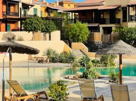 Sun Blas Villas, Helen, hotel met zwembaden in San Miguel de Abona