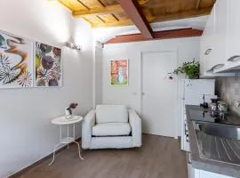La Casa di Enrichetta - Pavia City - by HOST4U