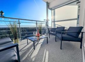 Royal Suite, 50 meters to Beach, 10th Floor, Panoramic View, Parking, Active & Spa, ξενοδοχείο σε Dziwnowek