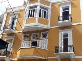City Hostel Dormitory, готель біля визначного місця Qalaat Saint Gilles, у місті Триполі