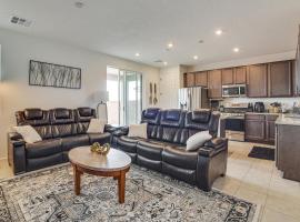 Rio Rancho Home Near Santa Ana Casino and Golf!, къща тип котидж в Рио Ранчо