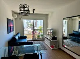 Hermoso y grande departamento, ubicación ideal