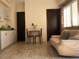 Nice, Cozy and close to All! CB8, hotell i Baguio