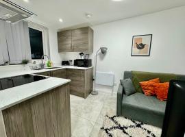 Stylish one bedroom & a sofa bed, hotel in Cardiff