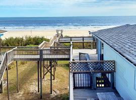 Zeus' Retreat: Your Ultimate Oceanfront Getaway, hotel en Surfside Beach