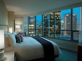 Vancouver Marriott Pinnacle Downtown Hotel, hotel in Coal Harbour, Vancouver