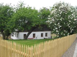 Sunny holiday home near the forest, vikendica u gradu 'Stadlern'