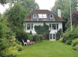 Seeblick, apartment in Westensee