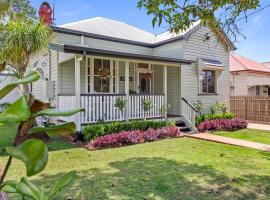 Ambiente Cottage - Pet and Family Friendly, kjæledyrvennlig hotell i Toowoomba