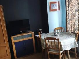 Room in Guest room - Chambre A Brucelles D, bed & breakfast a Bruxelles