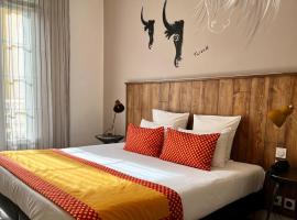 Hôtel Saint Louis – hotel w mieście Aigues-Mortes
