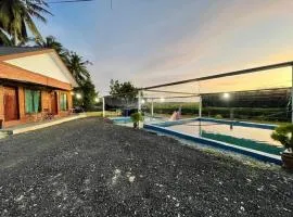 Chalet Tepi Sungai