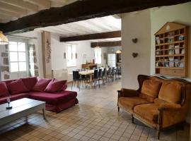 Sous le même ciel, hotel v destinaci Contigny