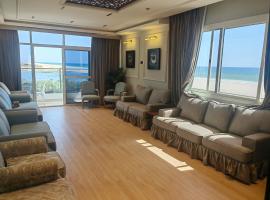 الشقة البحرية الدهاريز, apartment in Salalah