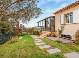 Beautiful Home In Six-Fours-Les-Plages