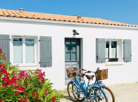 Boinot Lodge, holiday home in Le Château-dʼOléron