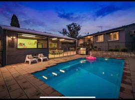 Resort style home pool spa sauna, self catering accommodation in Phillip