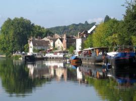 La maison du quai - Sauna et Hot tub, hotel en Samois-sur-Seine