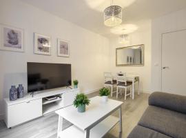 Apartamento San Isidro - Elegante y centrico apt. p/5 con Wifi y AC, apartamento en Alcalá de Henares