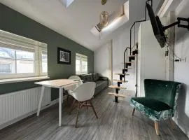 Forest Nook Main Square Loft