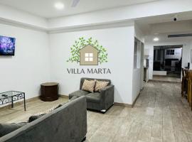 Hostal Villa Marta, hotel v destinácii Santa Ana