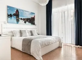 Aulino House