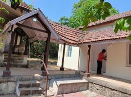 Shambuji Home Stay – pensjonat w mieście Lonavla