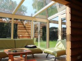 Brīvdienu māja Ezerlīči, ξενοδοχείο με υδρομασάζ σε Korneti