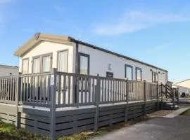 Chichester Lakeside Holiday Park