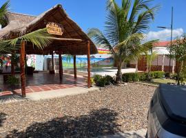 Villa Len, Hotel mit Parkplatz in Sabanagrande