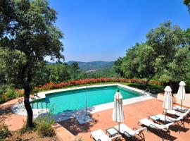 Finca La Fronda, rodinný hotel v destinaci Alájar