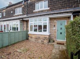 Stylish and cosy cottage in the heart of Yorkshire, vakantiehuis in Leeds