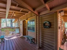 Deer Meadows: Adorable, Centrally Located Ruidoso Cabin with Private Hot Tub!