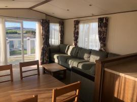 Heavenly haven at Whitecliff Bay, apartma v mestu Bembridge