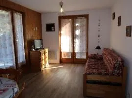 Chalet Du Regain - 3 pièces 8 personnes exposé Sud-Est MAE-9294