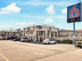 Motel 6-Austin, TX - South - Airport