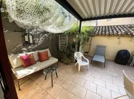 Résidence 665-bandol - Magnifique Rez de villa T1 bis à Bandol MAE-0974