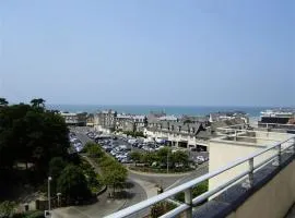 Résidence Amiraute - Appartement T3, idéalement situé, à 100 des plages et commerces. MAE-6624