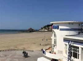 Résidence Les Bains - Charmant T3 à deux pas de la plage du Val André. MAE-6644